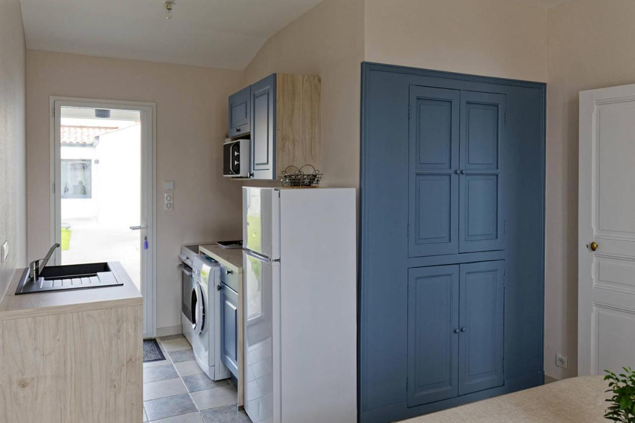 Le Cachet D'Une Maison De Centre-Bourg A 보부와-슈흐-메흐 외부 사진