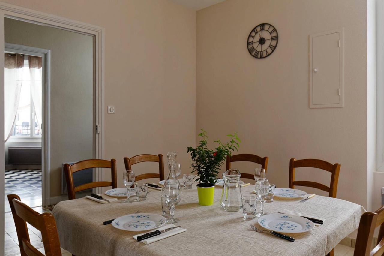 Le Cachet D'Une Maison De Centre-Bourg A 보부와-슈흐-메흐 외부 사진